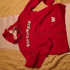 Teen girls zip up "Wisconsin" hoodie. Size L
